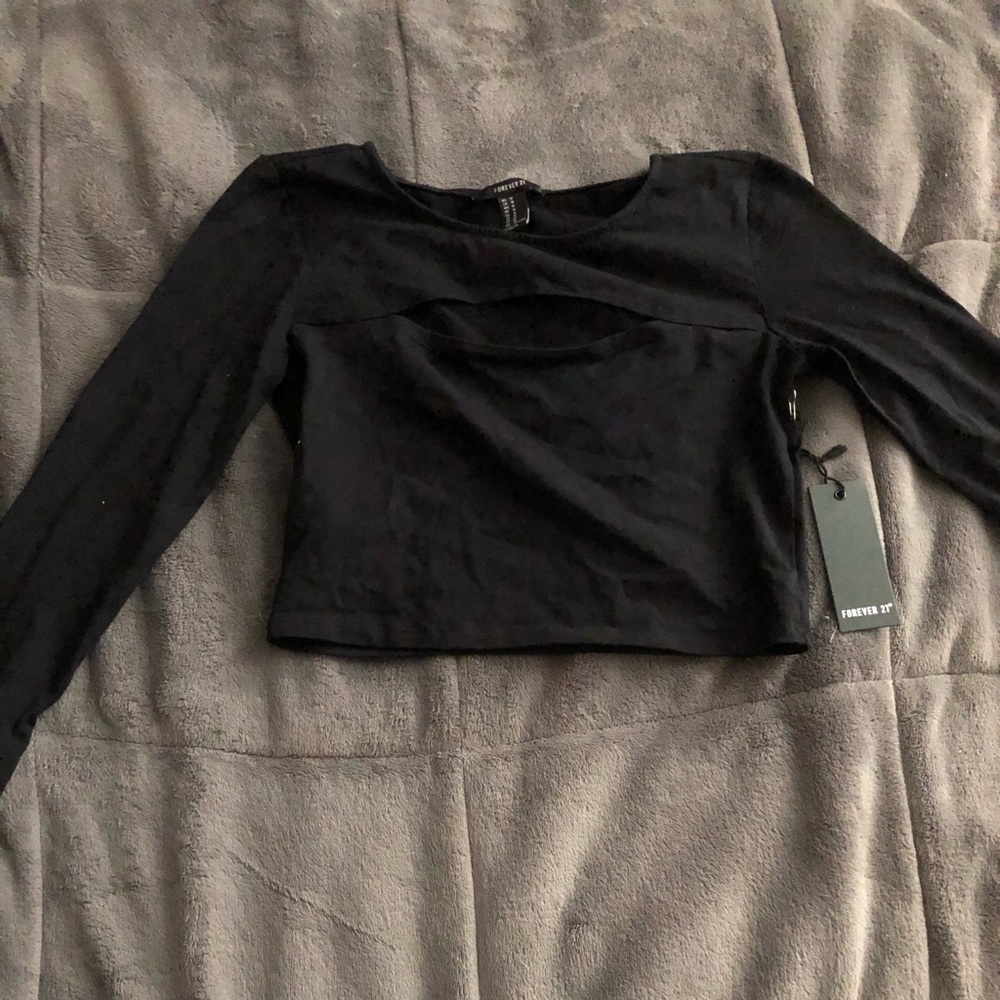 Long sleeve crop top brand new!